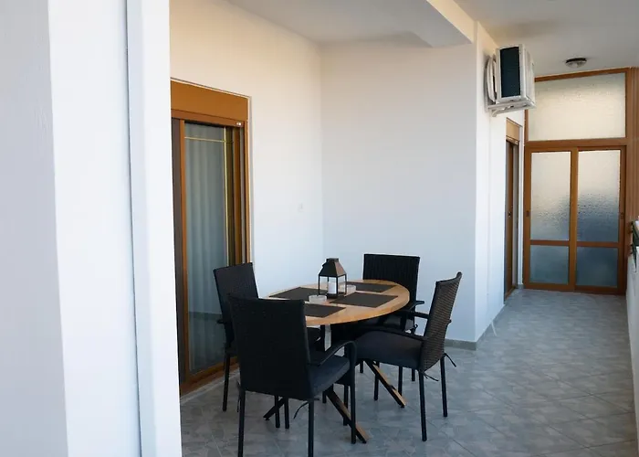 Iliothea * Gjirokastër